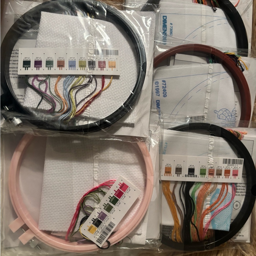 Dimensions Cross Stitch Kit Set - Multicolor - Picture 5 of 5